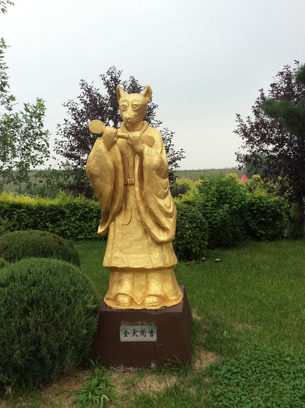 龍生墓園十二生肖雕像,墓主人的十二生肖雕像